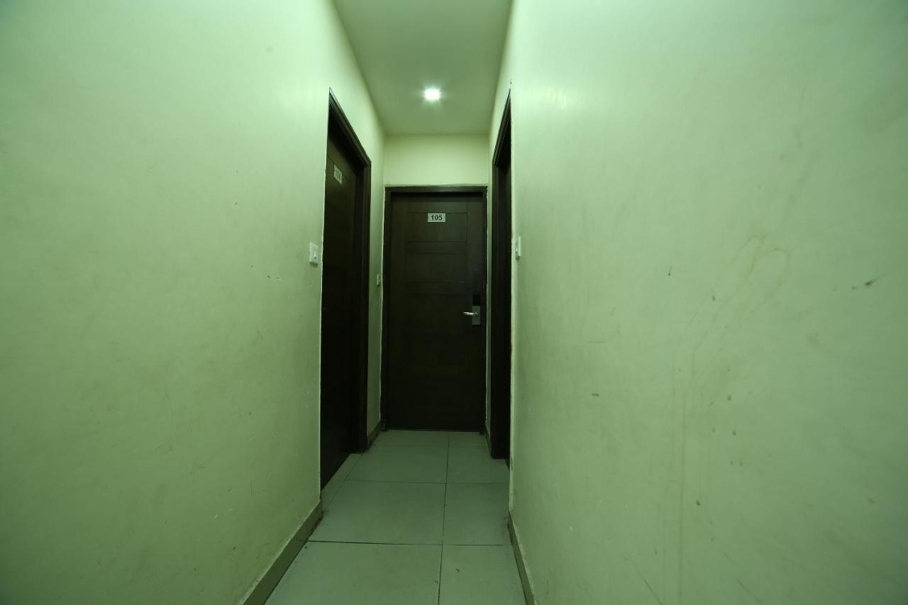 Oyo 11150 Hotel Jmd Rooms นิวเดลี ภายนอก รูปภาพ