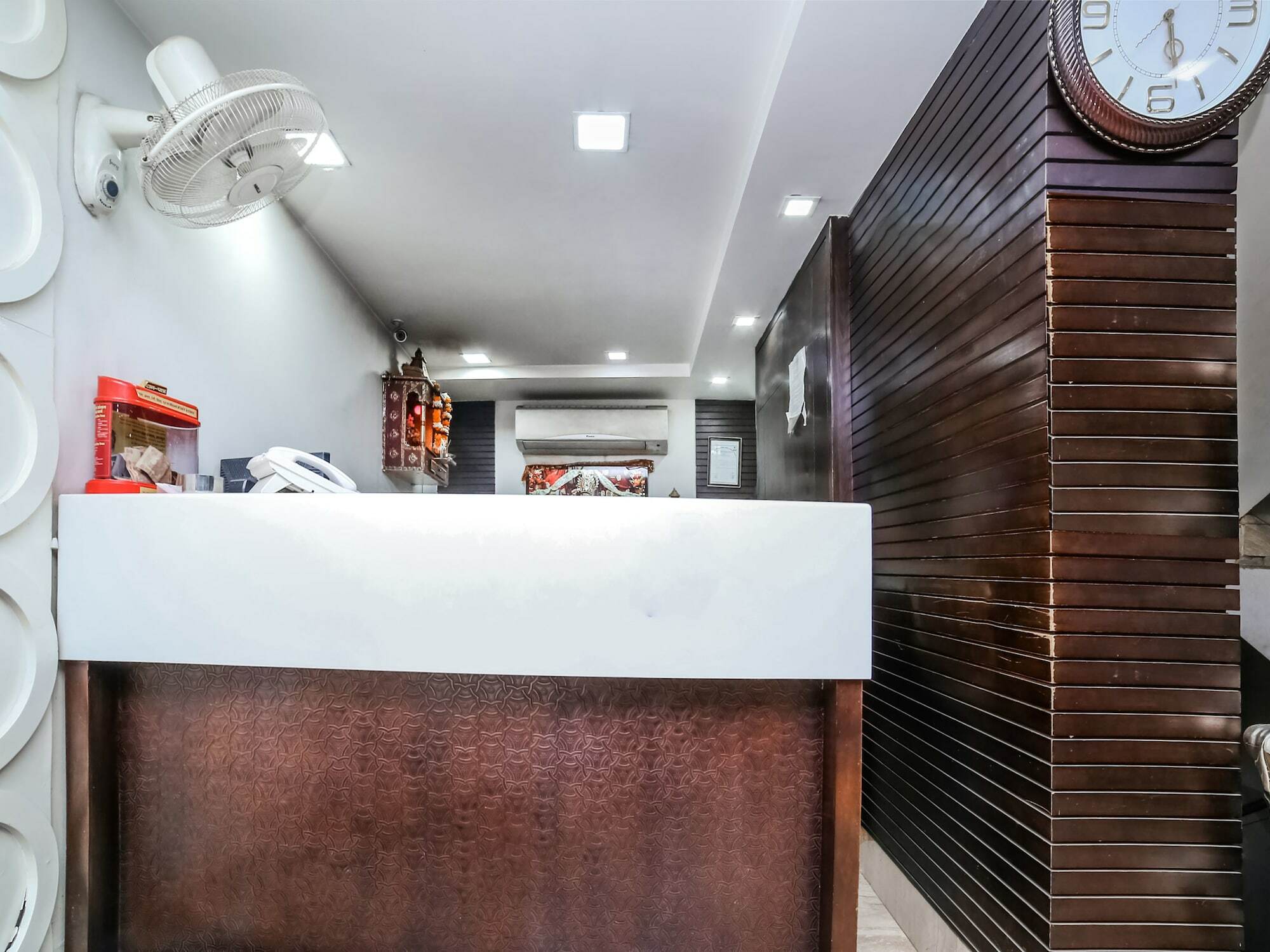 Oyo 11150 Hotel Jmd Rooms นิวเดลี ภายนอก รูปภาพ